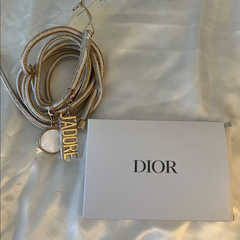 DIOR Phone Lanyard Strap Gold & White Rope Lanyard with J'ADORE Charms - New - Picture 6 of 8